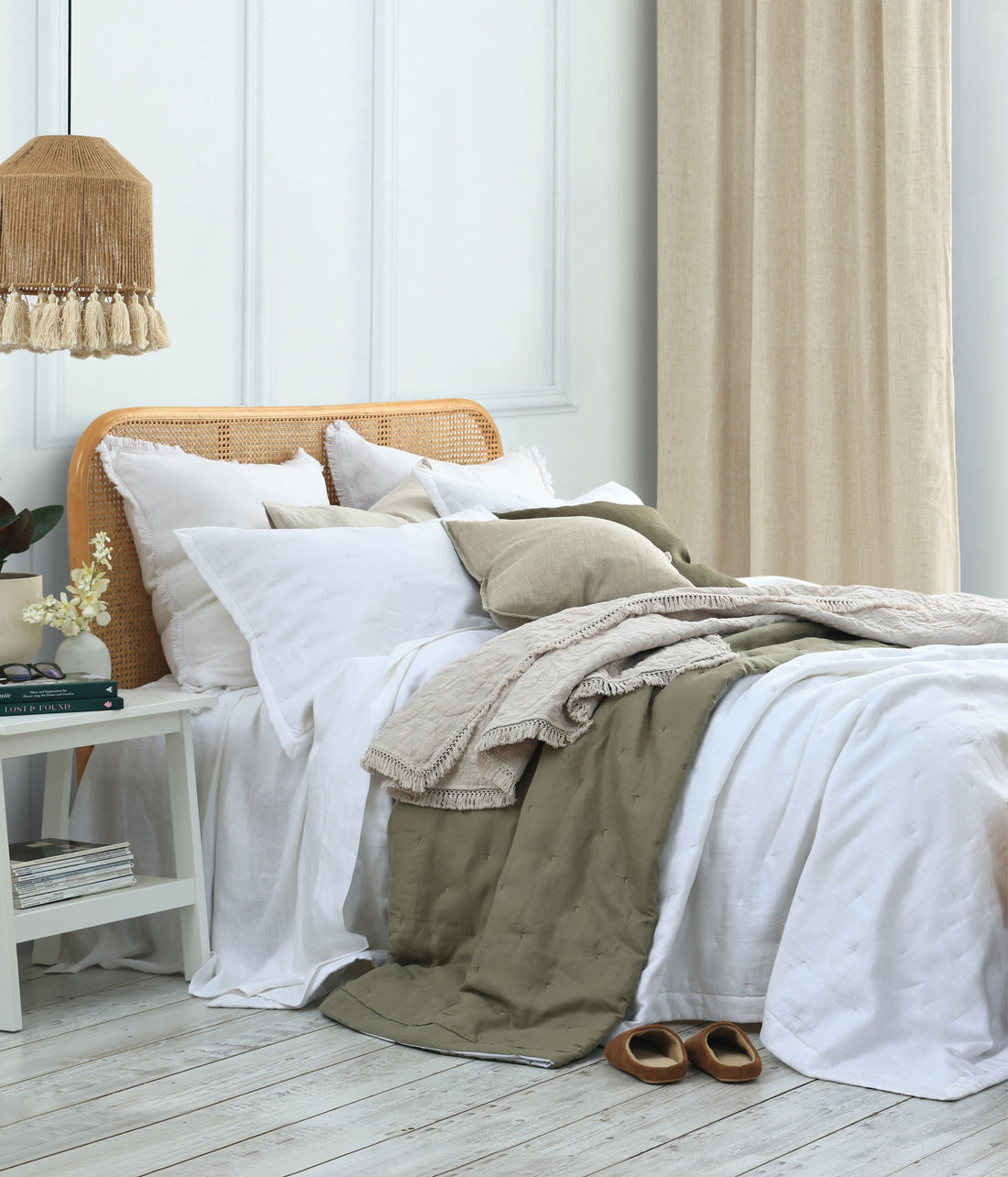 Laundered Linen Bedspread Set White