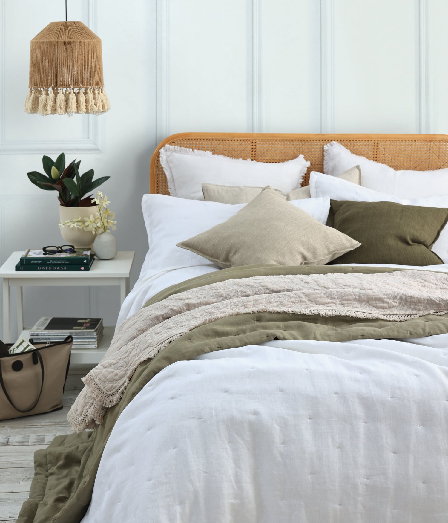 Laundered Linen Bedspread Set White