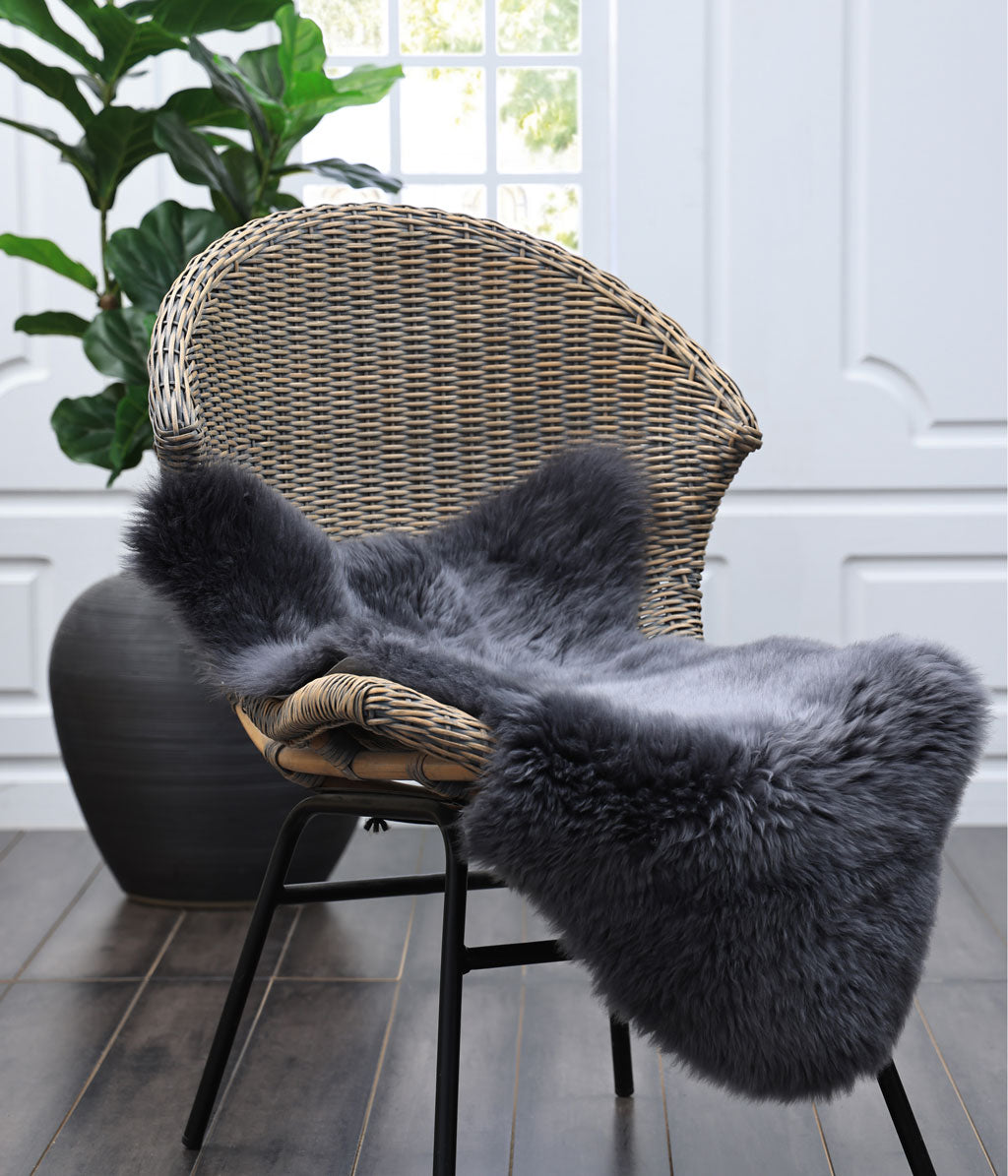 NZ Wool Sheepskin Rug Charcoal